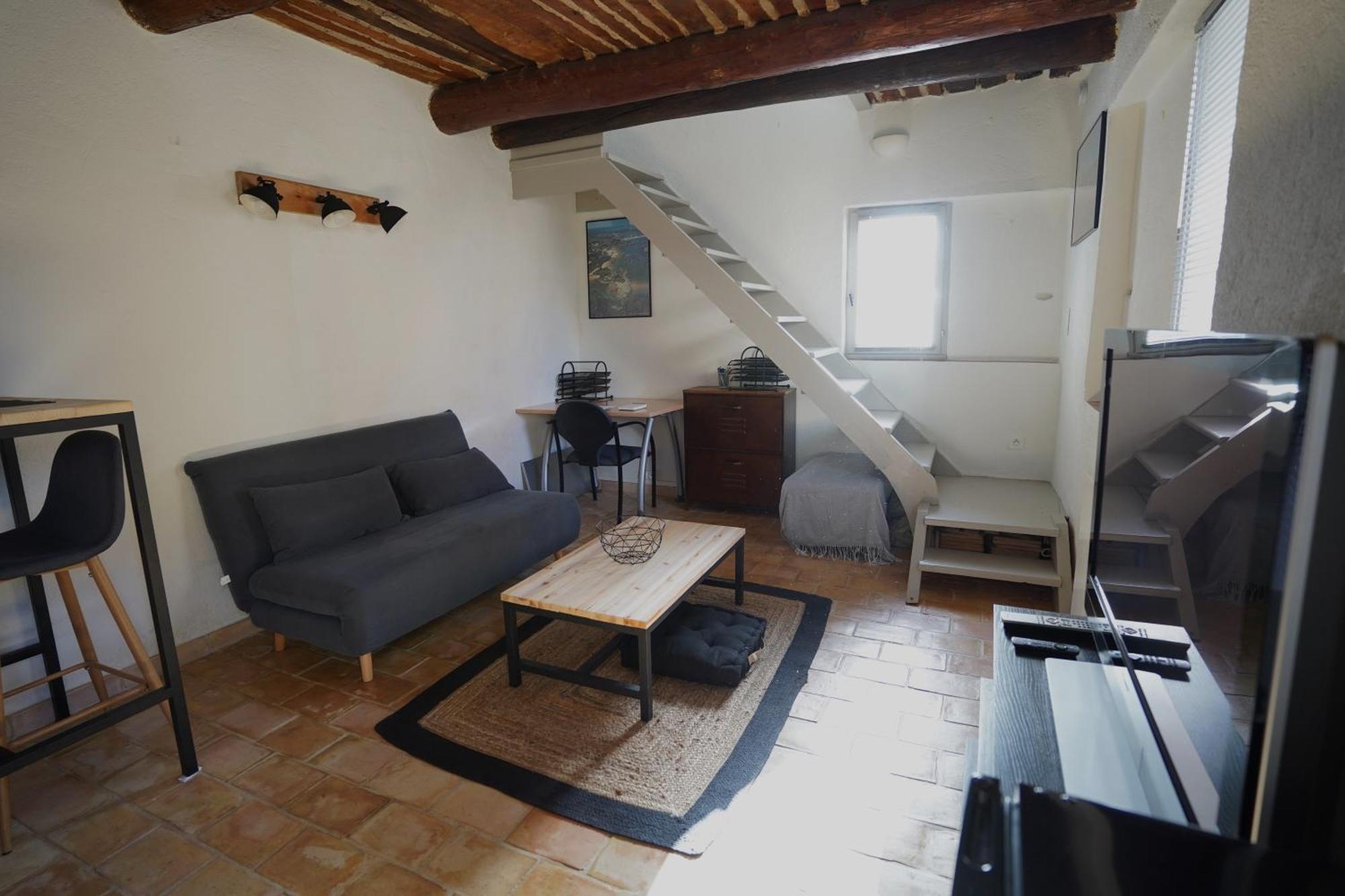 Maison De Village Provencal Ventabren Екстер'єр фото